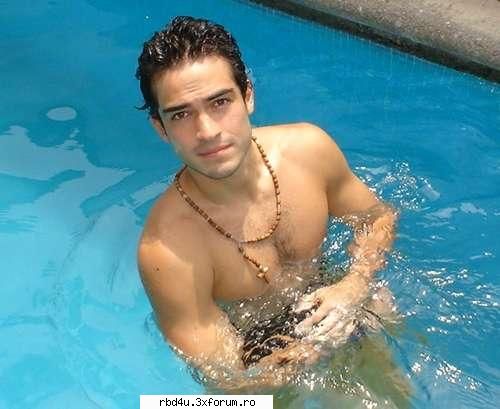 Picz with him - e ffffff dragutz...........:D - Alfonso.Herrera - Miguel♥